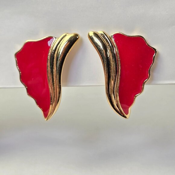 Vintage Trifari Earrings Clip On Red Gold Tone Wings 80s Glam Fashion Retro - Picture 1 of 13